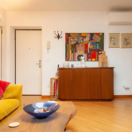 דירה Quite And Lovely Attic - Paolo Sarpi 8 - Location מילאנו